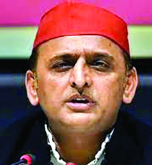 Akhilesh Yadav Promises 300 यूनिट बिजली पाओ, नाम लिखाओ छूट न जाओ