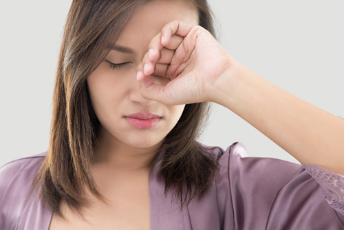 Home Remedies For Itchy Eyes आंखों की खुजली और जलन के लिए घरेलु उपाय