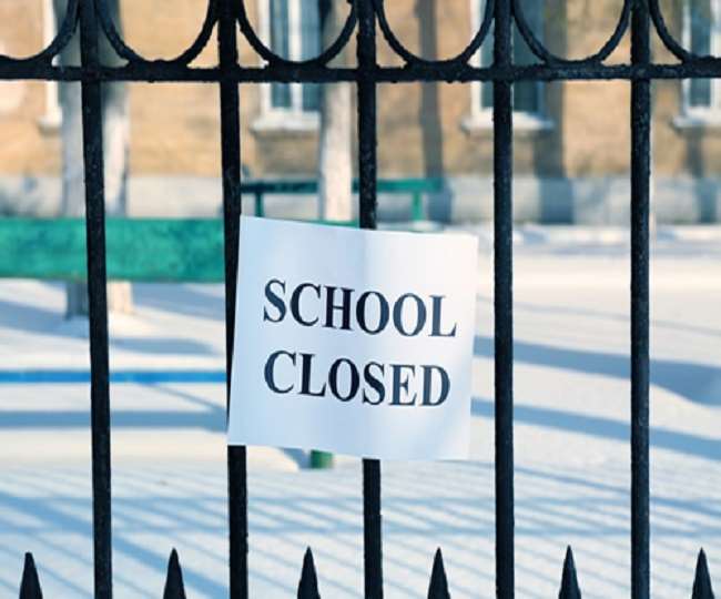 Schools And Colleges Closed Till 26 January In Haryana हरियाणा में अब 26 जनवरी तक सभी स्कूल और कॉलेज रहेंगे बंद