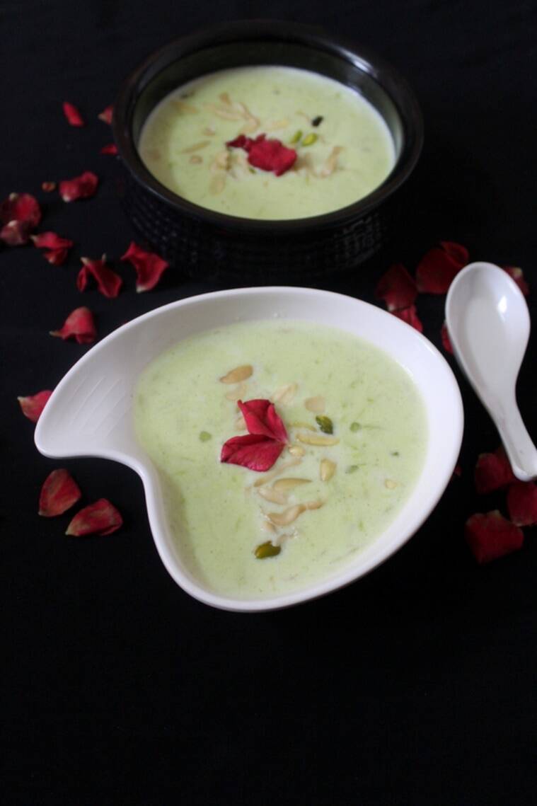 Eat Gourd Raita to Break Navratri Fast नवरात्र व्रत खोलने के लिए खाएं लौकी का रायता