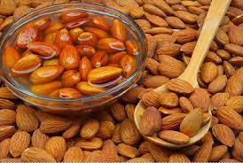 Know, The Advantages and Disadvantages of Eating Almonds जानें, बादाम खाने के फायदे और नुकसान