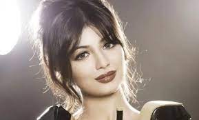 Today’s Ayesha Takia Birthday बॉलीवुड की टार्जन गर्ल के नाम से फेमस है आयशा टाकिया