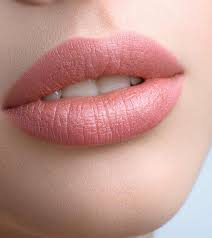 Know Which Shade of Lipstick to Apply to Look Younger उम्र से छोटी दिखने के लिए लिपस्टिक का कौन सा शेड लगाएं जानें