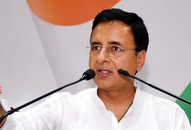 Congress leader Randeep Surjewala : हेमा मालिनी पर कांग्रेस नेता रणदीप सुरजेवाला का विवादित बयान