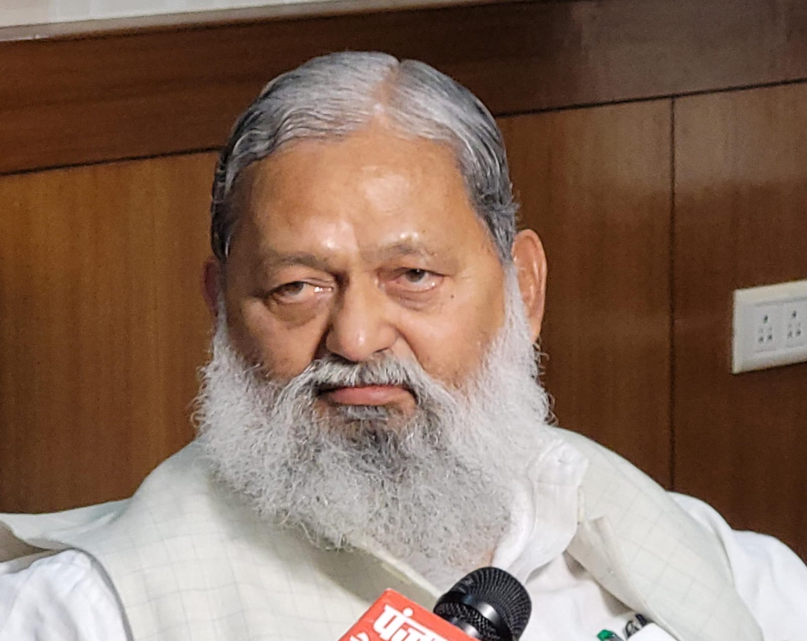 Anil Vij’s Statement On BJP Election Campaign : मैं अपने विधानसभा क्षेत्र में ही इस बार प्रचार करूंगा और यहां से कमल खिलाने का कार्य करूंगा : पूर्व गृह मंत्री अनिल विज