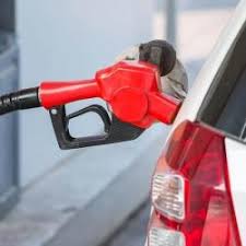 Rohtak Petrol Pump News : रोहतक में पेट्रोल पंप से बिना पैसे दिए कार में तेल डलवाकर भागे युवक 