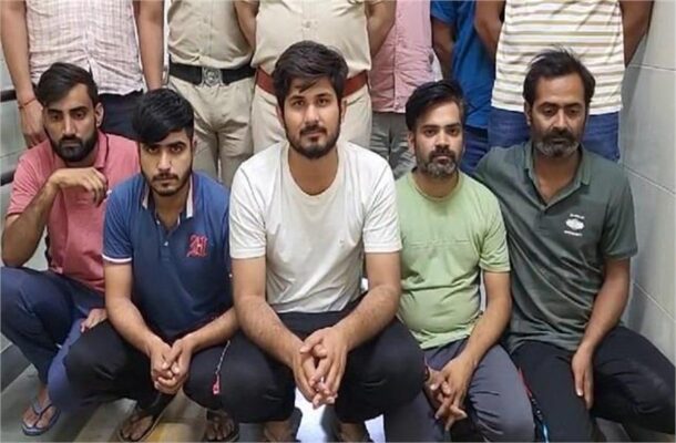 Faridabad Fraud Case : स्टॉक मार्केट के नाम पर लालच देकर करते थे ठगी, 16 आरोपी दबोचे