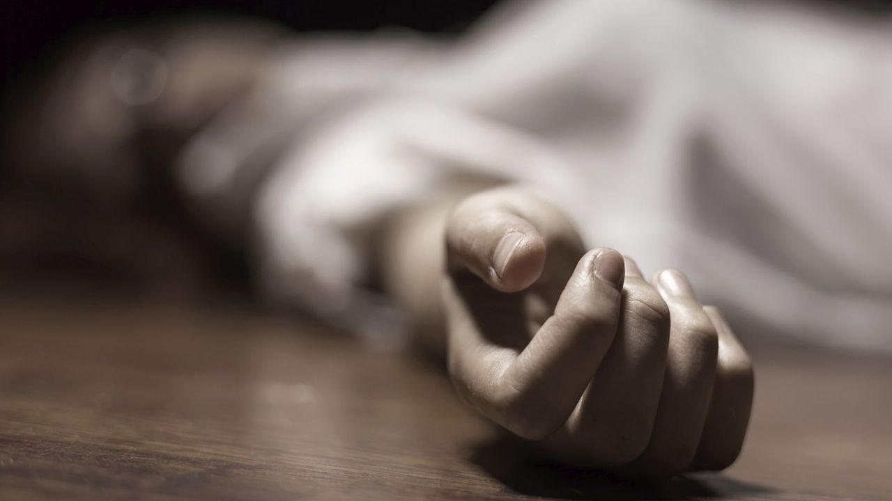 Student’s Dead Body Found In PG : हिसार में एक पीजी के बाथरूम में मिला छात्र का शव 