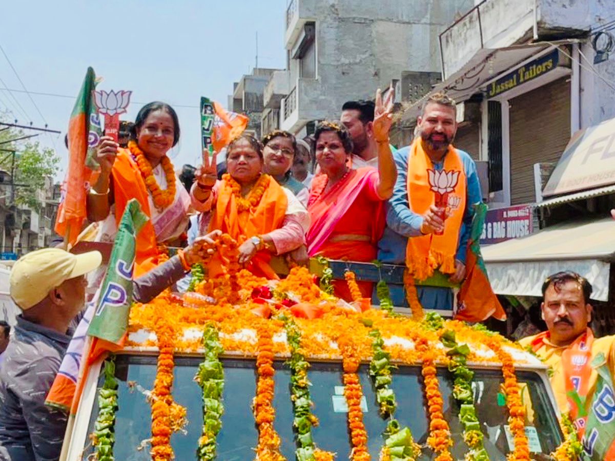 BJP’s Star Campaigner Vanati Srinivasan : भाजपा की स्टार प्रचारक वानती श्रीनिवासन ने कालका में निकाला भव्य रोड शो