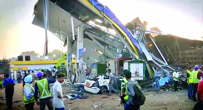 Mumbai Ghatkopar Hoarding Accident