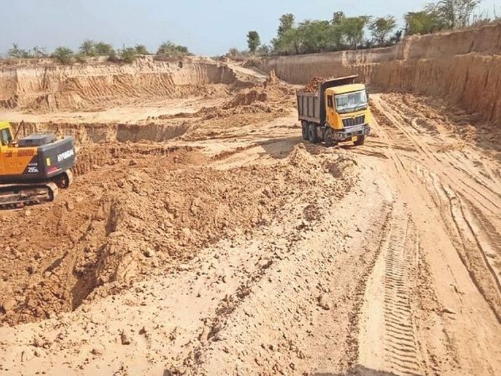 Illegal Mining In Panchkula : हरियाणा सरकार ने पंचकुला में कथित अवैध खनन के लिए लगाया 134.09 करोड़ रुपए का जुर्माना   