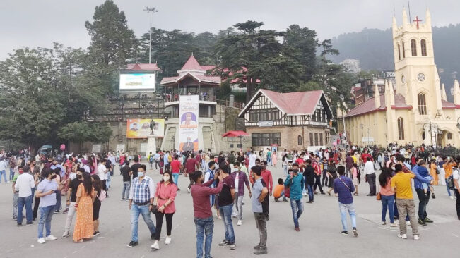 Himachal Tourist News : 1.13 करोड़ पर्यटक इस साल आ चुके हिमाचल