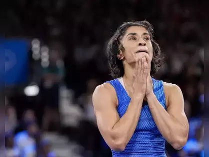 Vinesh Phogat द्वारा कुश्ती से संन्यास लेने की घोषणा पर खुश नहीं हैं ग्रामीण, खापों के सहयोग से किया जाएगा मनाने का प्रयास 