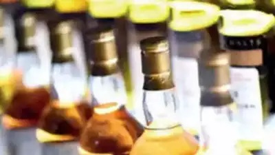 Illicit Liquor सहित अलग-अलग स्थान से दो आरोपी गिरफ्तार