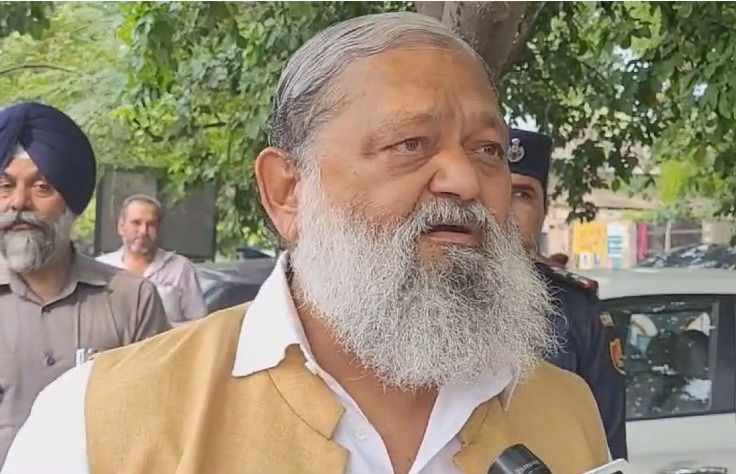 Anil Vij’s Taunt On Congress’ List : जिन लोगों पर केस चल रहे है कांग्रेस ने उन्हे उम्मीदवार बनाया