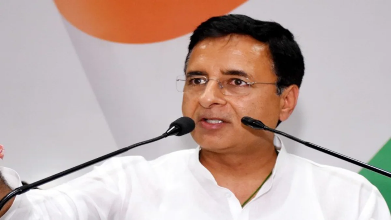 Randeep Surjewala: चुनावी माहौल के बीच रणदीप सुरजेवाला ने बढ़ाई नेताओं की टेंशन, कैथल में किया बड़ा दावा