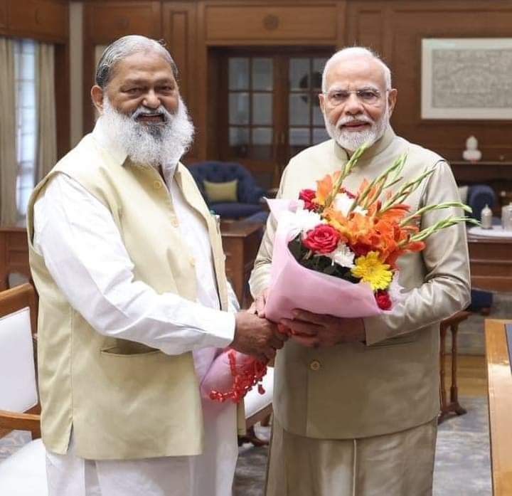 Anil Vij Met PM Narendra Modi : विज बोले – प्रधानमंत्री शक्ति के पावर हाउस और अच्छा लगता है उनसे मिलना  