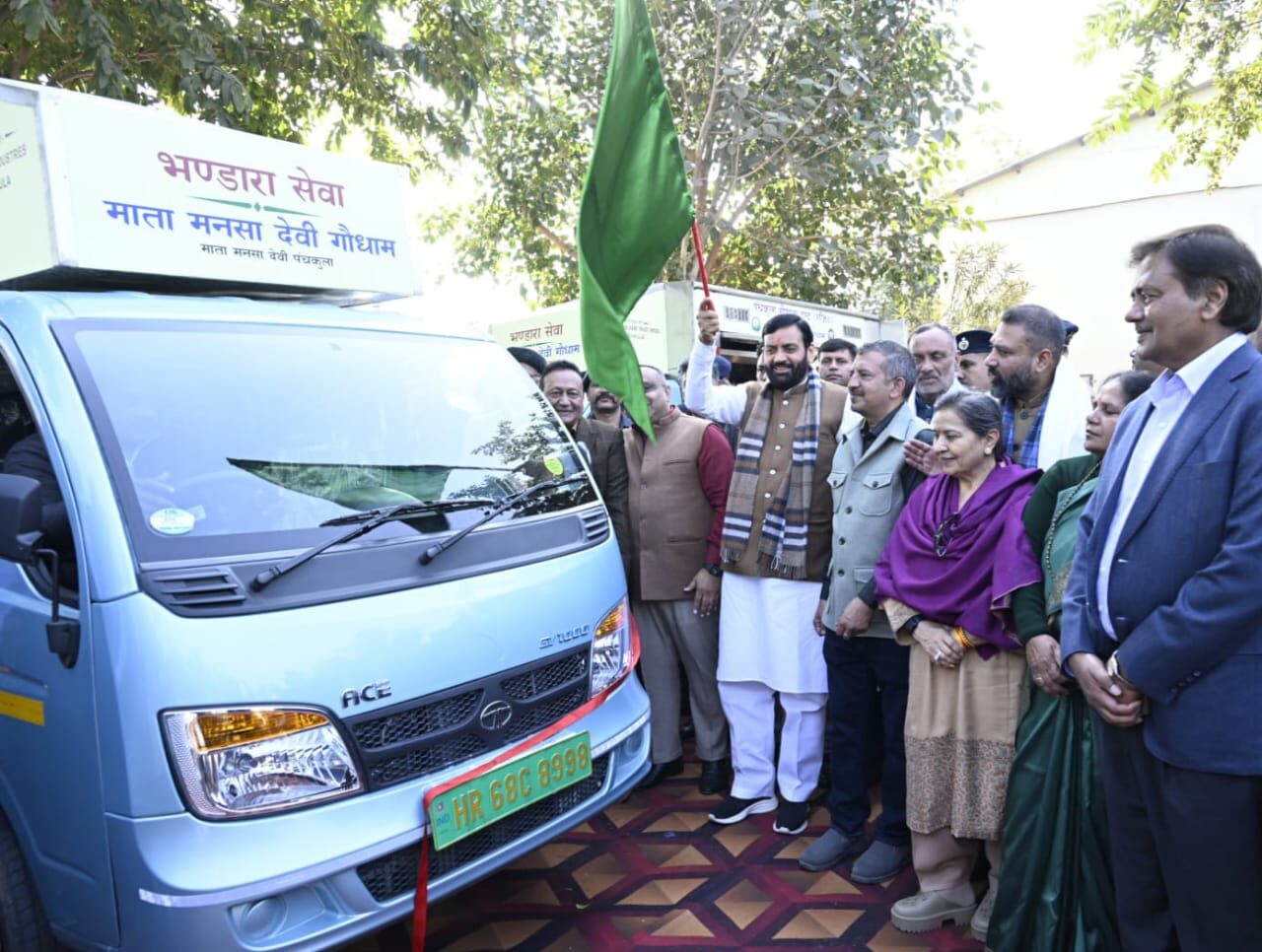 CM Nayab Saini ने मोरनी क्षेत्र में स्वास्थ्य सेवाओं के लिए आरोग्य बाइक को हरी झंडी दिखाकर किया रवाना