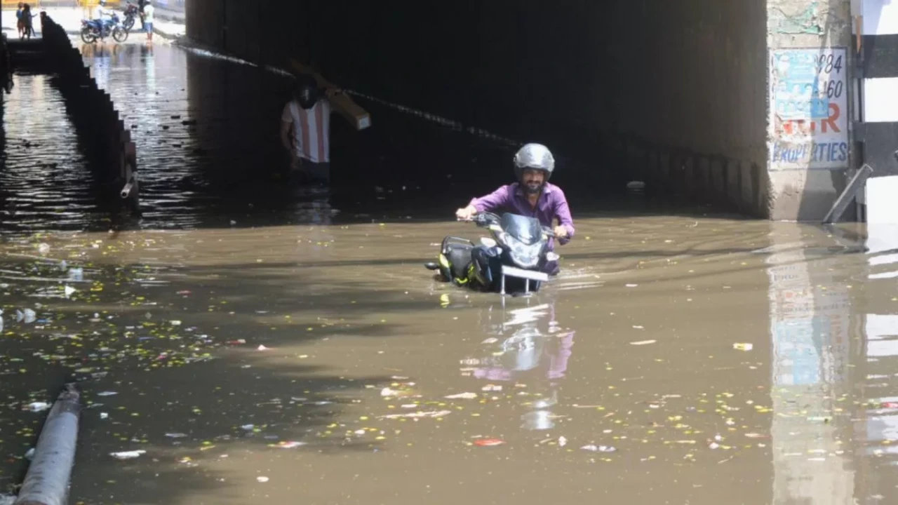 Railway Underpass: फरीदाबाद के अंडरपास में जलभराव की समस्या का स्थायी समाधान, काम जनवरी से शुरू